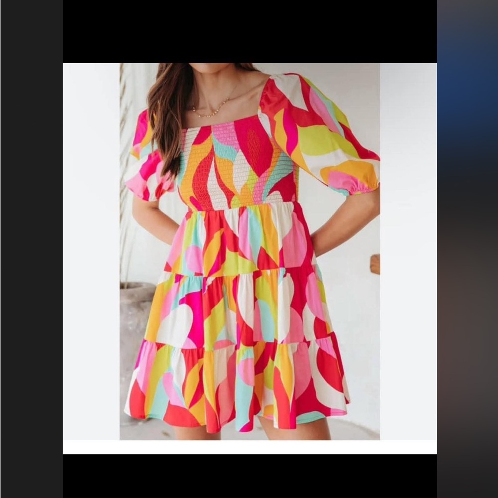 Boutique 9 Pink and Orange Puff Sleeve Sundress